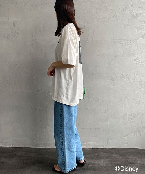 JEANS FACTORY （ジーンズファクトリー）の「[DISNEY/ディズニー] 別注 アーチロゴプリントTシャツ/ミッキーマウス（Tシャツ/カットソー・レディース・ブラック/ホワイト・L/XL/M）」の5枚目の写真