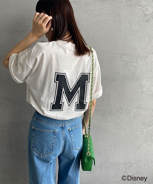 JEANS FACTORY （ジーンズファクトリー）の「[DISNEY/ディズニー] 別注 アーチロゴプリントTシャツ/ミッキーマウス（Tシャツ/カットソー・レディース・ブラック/ホワイト・L/XL/M）」の4枚目の写真
