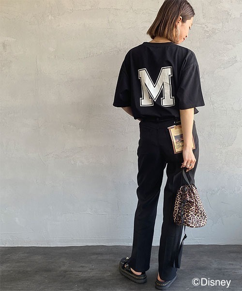 JEANS FACTORY （ジーンズファクトリー）の「[DISNEY/ディズニー] 別注 アーチロゴプリントTシャツ/ミッキーマウス（Tシャツ/カットソー・レディース・ブラック/ホワイト・L/XL/M）」の18枚目の写真