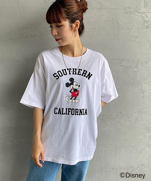 JEANS FACTORY （ジーンズファクトリー）の「[DISNEY/ディズニー] 別注 アーチロゴプリントTシャツ/ミッキーマウス（Tシャツ/カットソー・レディース・ブラック/ホワイト・L/XL/M）」の16枚目の写真