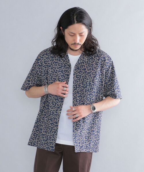 SHIPS（シップス）の「SHIPS: テンセル 総柄プリント オープンカラー