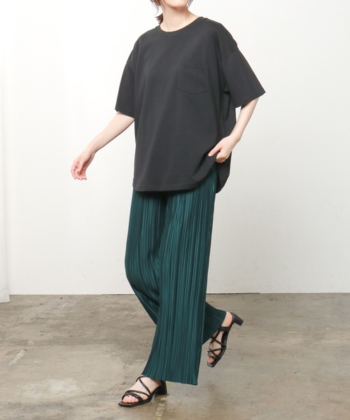 Honeys(ハニーズ)の「プリーツパンツ(その他パンツ・レディース・ブラック/ベージュ/ブラウン/グリーン/ピンク系その他・LL/S/M/L)」の22枚目の写真