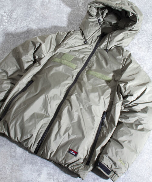 NANGA（ナンガ）の「【NANGA/ナンガ】GLOSTER別注 オーロラダウンジャケット（ダウンジャケット/コート・メンズ・ブラック/ベージュ/オリーブ・L/M）」の4枚目の写真