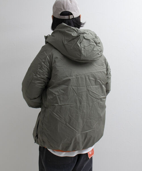 NANGA（ナンガ）の「【NANGA/ナンガ】GLOSTER別注 オーロラダウンジャケット（ダウンジャケット/コート・メンズ・ブラック/ベージュ/オリーブ・L/M）」の22枚目の写真