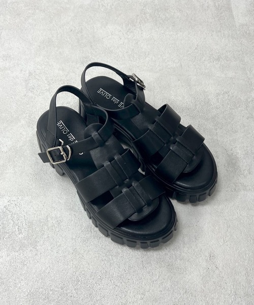 OLIVE des OLIVE（オリーブデオリーブ）の「タンク底グルカサンダル（サンダル・レディース・オフホワイト/ブラック・SMALL/MEDIUM/LARGE）」の12枚目の写真