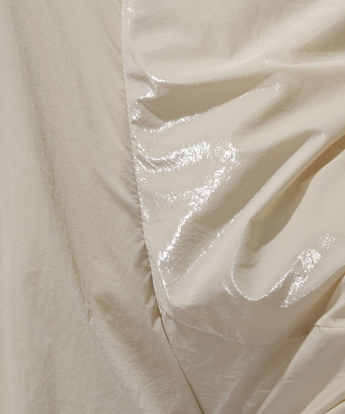 HARE（ハレ）の「エアサーマルリバーシブルコート(HARE)（ダウンジャケット/コート・レディース・ホワイト/ブラック・FREE）」の22枚目の写真