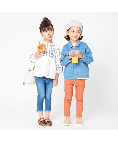 BREEZE（ブリーズ）の「袖刺繍チュニック（チュニック・キッズ・チャコール/オフホワイト・90/120/80/130/140/110/100）」の5枚目の写真