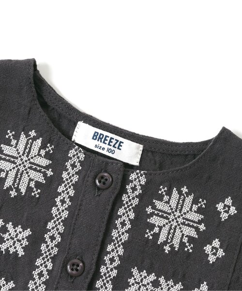 BREEZE（ブリーズ）の「袖刺繍チュニック（チュニック・キッズ・チャコール/オフホワイト・90/120/80/130/140/110/100）」の9枚目の写真
