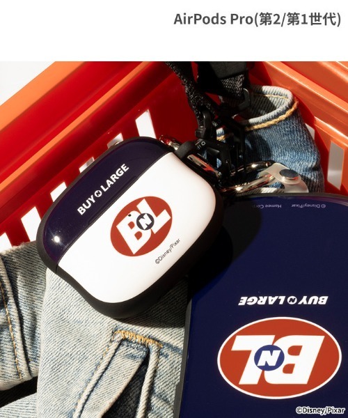 iFace（アイフェイス）の「AirPods Pro (第2/第1世代) 専用 ディズニー キャラクター iFace First Class ケース（ヘッドフォン/イヤホン・レディース・ブラック×レッド/イエロー/レッド系その他2/その他1/カラフル/ネイビー系/ブルー系その他/グリーン系その他/パープル系その他/ホワイト系その他/イエロー系その他/スカイブルー系/ホワイト×レッド/ブルー系その他2/イエロー×ブラック/ホワイト×ブラック/ボルドー/アイボリー系1/ブルーグレー/その他3/その他2・P/A3/B）」の3枚目の写真