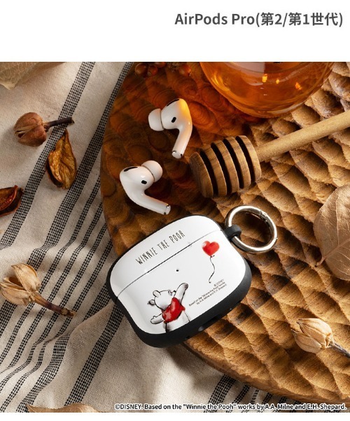 iFace（アイフェイス）の「AirPods Pro (第2/第1世代) 専用 ディズニー キャラクター iFace First Class ケース（ヘッドフォン/イヤホン・レディース・ブラック×レッド/イエロー/レッド系その他2/その他1/カラフル/ネイビー系/ブルー系その他/グリーン系その他/パープル系その他/ホワイト系その他/イエロー系その他/スカイブルー系/ホワイト×レッド/ブルー系その他2/イエロー×ブラック/ホワイト×ブラック/ボルドー/アイボリー系1/ブルーグレー/その他3/その他2・P/A3/B）」の17枚目の写真