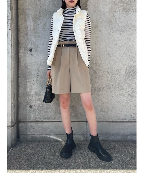 MOUSSY(マウジー)の「LOOSE FIT HIGH NECK トップス(Tシャツ/カットソー・レディース・レッド/ダークグリーン/オフホワイト/ブラック系その他・FREE)」の20枚目の写真