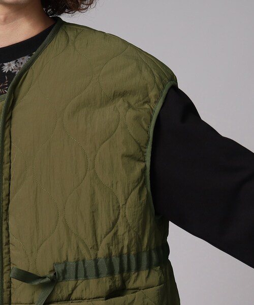tk.TAKEO KIKUCHI（ティーケータケオキクチ）の「◆ナイロンワッシャーキルティングベスト（ベスト・メンズ・ブラック/カーキ/ナチュラル・88/66）」の4枚目の写真