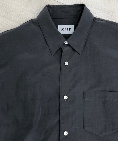 KIIT(キート)の「KIIT キート / R/C HIGH COUNT TYPEWRITER CLOTH REGULAR COLLAR SHIRT ハイカウントタイプライター レギュラーカラーシャツ / KIO-B97-200(シャツ/ブラウス・メンズ・レッド/チャコールグレー/アイボリー・1/3/2)」の17枚目の写真