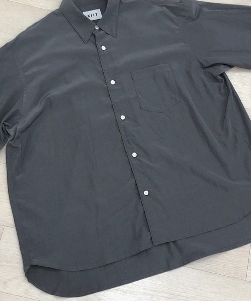 KIIT(キート)の「KIIT キート / R/C HIGH COUNT TYPEWRITER CLOTH REGULAR COLLAR SHIRT ハイカウントタイプライター レギュラーカラーシャツ / KIO-B97-200(シャツ/ブラウス・メンズ・レッド/チャコールグレー/アイボリー・1/3/2)」の6枚目の写真