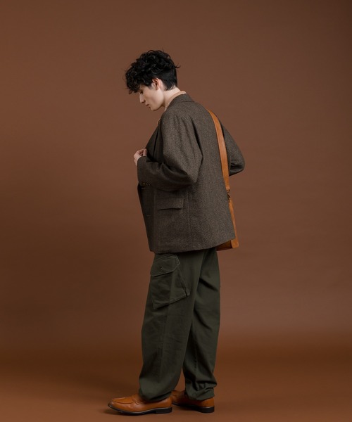 MUHET（ミュエータ）の「スラントポケットカーゴパンツ（カーゴパンツ・レディース・カーキ/ネイビー・SMALL/LARGE/MEDIUM）」の18枚目の写真