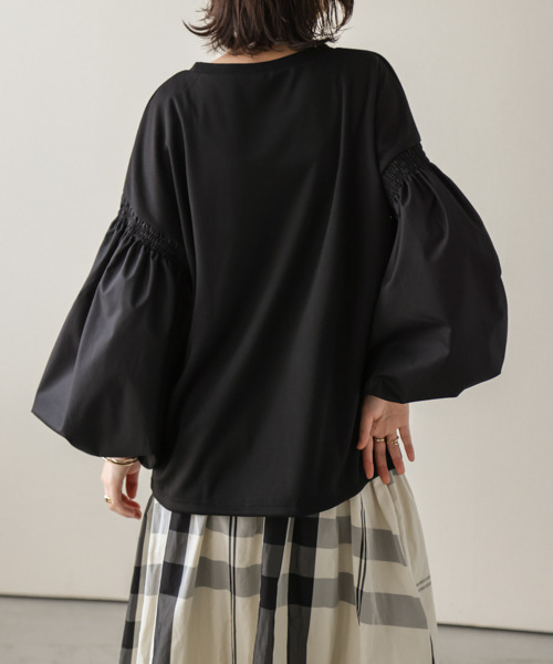 SUGAR BISKET(シュガービスケット)の「異素材バルーンスリーブプルオーバー(Tシャツ/カットソー・レディース・ブラック/ホワイト・フリー)」の10枚目の写真