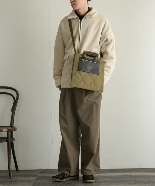 SENSE OF PLACE by URBAN RESEARCH(センスオブプレイスバイアーバンリサーチ)の「『ユニセックス』ムートンジップブルゾン(ブルゾン・メンズ・ブラック/ライトベージュ/カーキ・MEDIUM/LARGE)」の11枚目の写真