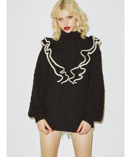 jouetie（ジュエティ）の「カラーフリルチュニックニット（ニット/セーター・レディース・アイボリー/ブラック/ブルー/レッド・MEDIUM）」の6枚目の写真