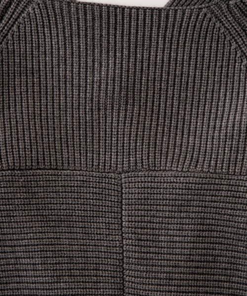 OLUPIC（オルピック）の「OLUPIC/【WEB限定】クロスデザインニットトップス（ニット/セーター・レディース・ダークグレー/アイボリー・FREE）」の11枚目の写真