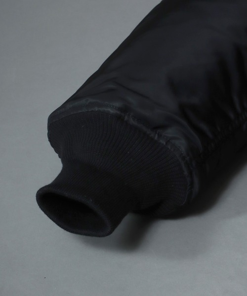 Alpha Industries(アルファインダストリーズ)の「ALPHA/アルファ CWU-45P CORE SPEC フライトジャケット(MA-1・メンズ・ブラック・M/XL/L)」の8枚目の写真