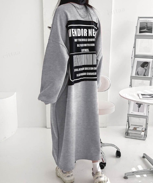 Dalfwin（ダールフィン）の「韓国ファッション バックラベルスウェットロング丈ワンピース（ワンピース・レディース・グレー/グリーン/ピンク/ブラック/ブラック系2/グレー系その他2・FREE）」の11枚目の写真