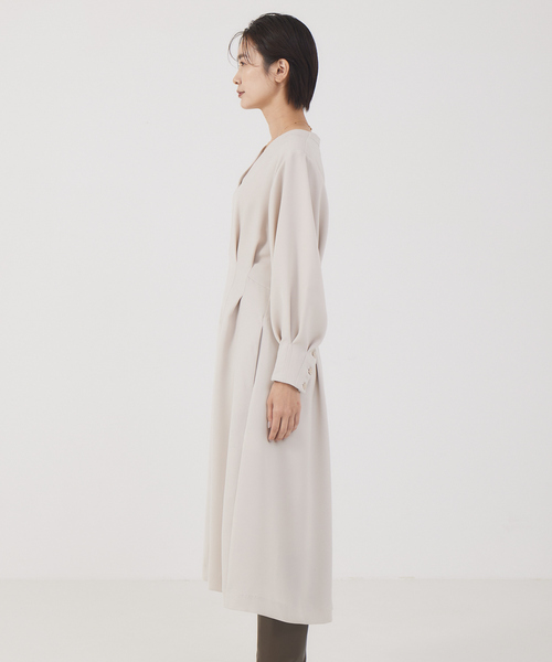 qualite（カリテ）の「ダブルクロスタックワンピース（ワンピース・レディース・ベージュ/ネイビー・36/38）」の5枚目の写真