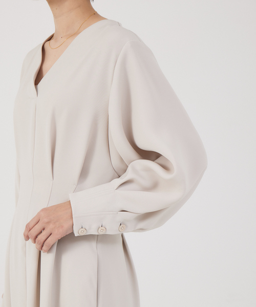 qualite（カリテ）の「ダブルクロスタックワンピース（ワンピース・レディース・ベージュ/ネイビー・36/38）」の9枚目の写真