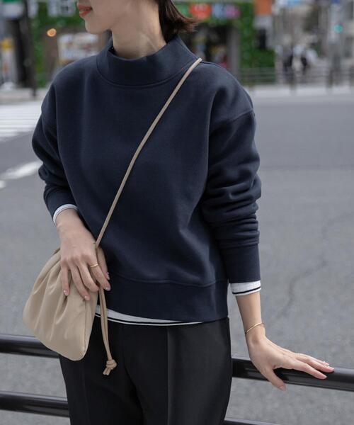 URBAN RESEARCH DOORS(アーバンリサーチドアーズ)の「裏起毛ボトルネックプルオーバー(スウェット・レディース・グリーン/ネイビー/ブラック・MEDIUM)」の10枚目の写真