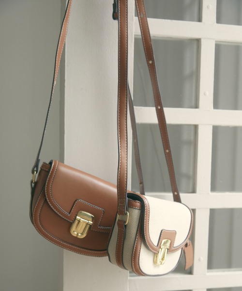 ACYM（アシーム）の「Vintage like shoulder バッグ（ショルダーバッグ・レディース・アイボリー/キャメル・FREE）」の21枚目の写真