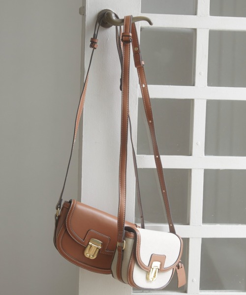 ACYM（アシーム）の「Vintage like shoulder バッグ（ショルダーバッグ・レディース・アイボリー/キャメル・FREE）」の22枚目の写真