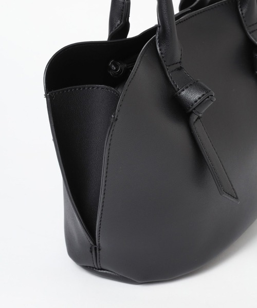 GLOBAL WORK（グローバルワーク）の「巾着5WAYバッグ/一部店舗限定/178890（ボディバッグ/ウエストポーチ・レディース・ブラック/ベージュ/オフホワイト/ライトグリーン・FREE）」の21枚目の写真