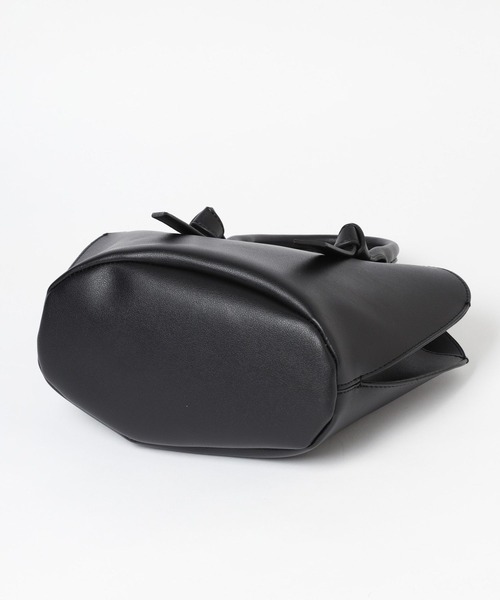 GLOBAL WORK（グローバルワーク）の「巾着5WAYバッグ/一部店舗限定/178890（ボディバッグ/ウエストポーチ・レディース・ブラック/ベージュ/オフホワイト/ライトグリーン・FREE）」の22枚目の写真