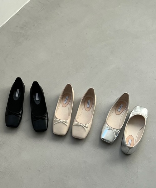 Doux archives（ドゥアルシーヴ）の「スクエアバレエパンプス（バレエシューズ・レディース・シルバー/ブラック/アイボリー・MEDIUM/LARGE）」の13枚目の写真
