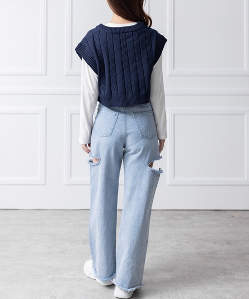 clear（クリア）の「ケーブル編みニットベスト（ベスト・レディース・アイボリー/ネイビー/ベージュ・F）」の20枚目の写真