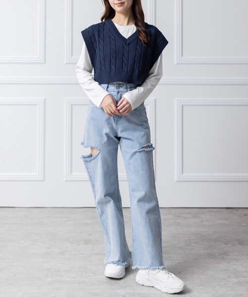 clear（クリア）の「ケーブル編みニットベスト（ベスト・レディース・アイボリー/ネイビー/ベージュ・F）」の18枚目の写真