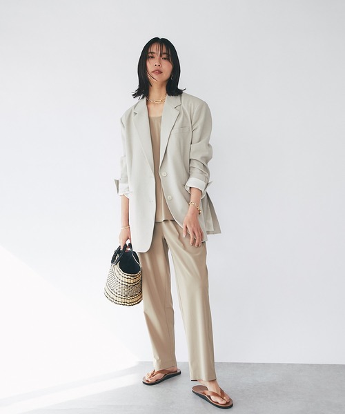 RIVE DROITE(リヴドロワ)の「ゆったり感が魅力/オーバーサイズジャケット(テーラードジャケット・レディース・ベージュ/ブラック・FREE)」の20枚目の写真