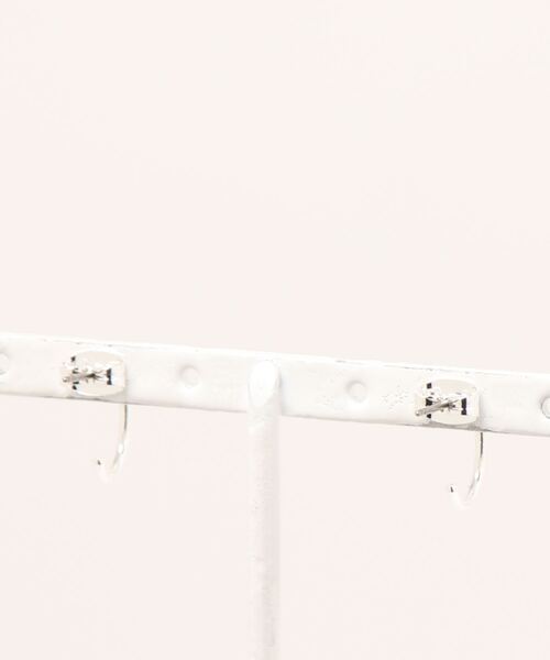 mystic（ミスティック）の「[Eau] thin (pierce)（ピアス（両耳用）・レディース・ゴールド/シルバー・ONE SIZE）」の3枚目の写真