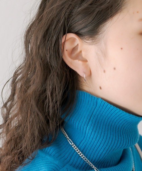 mystic（ミスティック）の「[Eau] thin (pierce)（ピアス（両耳用）・レディース・ゴールド/シルバー・ONE SIZE）」の4枚目の写真