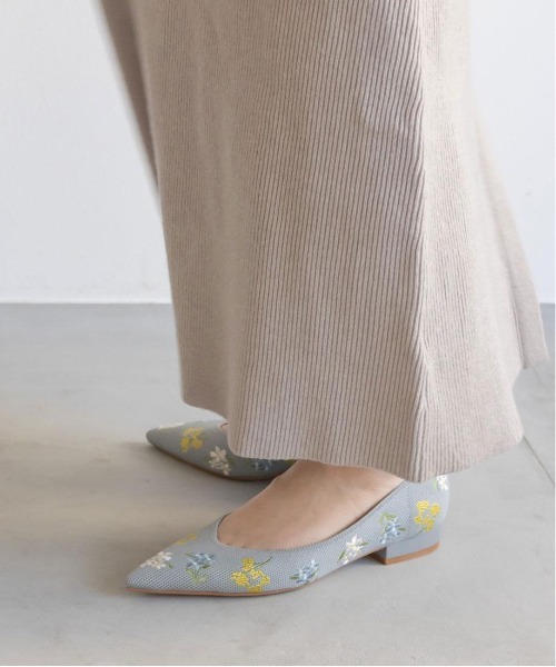 RANDA(ランダ)の「【SUSTAINABLE】刺繍ニットフラットパンプス(パンプス・レディース・アイボリー/ブルー・22.5/23/23.5/24/24.5/22/25.5/25)」の12枚目の写真