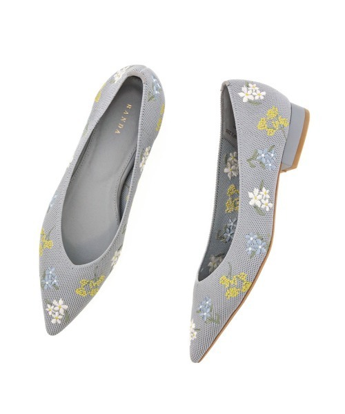 RANDA(ランダ)の「【SUSTAINABLE】刺繍ニットフラットパンプス(パンプス・レディース・アイボリー/ブルー・22.5/23/23.5/24/24.5/22/25.5/25)」の21枚目の写真
