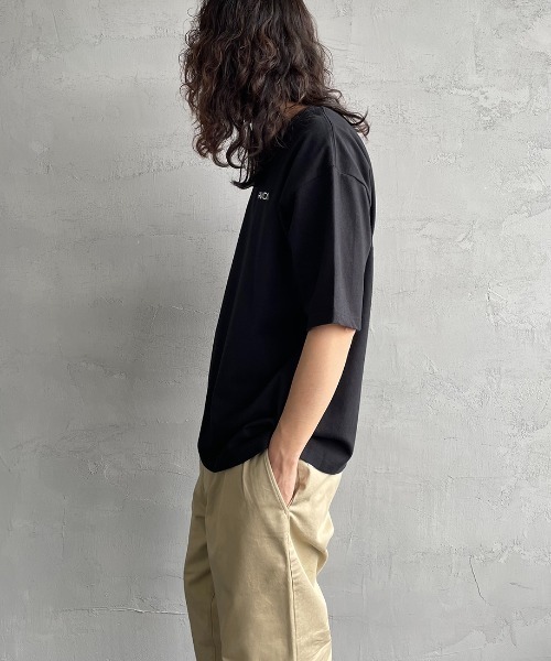RVCA（ルーカ）の「[RVCA/ルーカ] BANDANA バックプリントTシャツ（Tシャツ/カットソー・レディース・ホワイト/ブラック・M/L/XL）」の13枚目の写真