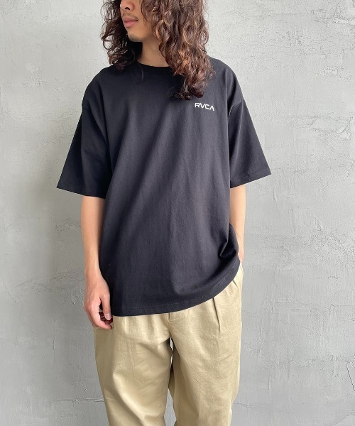 RVCA（ルーカ）の「[RVCA/ルーカ] BANDANA バックプリントTシャツ（Tシャツ/カットソー・レディース・ホワイト/ブラック・M/L/XL）」の19枚目の写真