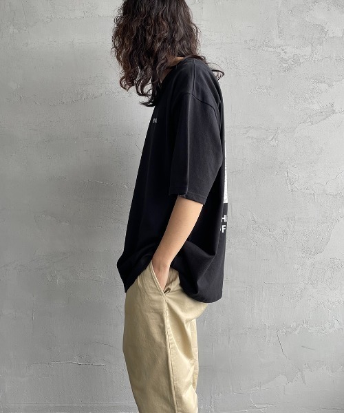 RVCA（ルーカ）の「[RVCA/ルーカ] BANDANA バックプリントTシャツ（Tシャツ/カットソー・レディース・ホワイト/ブラック・M/L/XL）」の8枚目の写真