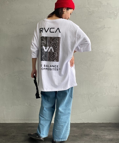 RVCA（ルーカ）の「[RVCA/ルーカ] BANDANA バックプリントTシャツ（Tシャツ/カットソー・レディース・ホワイト/ブラック・M/L/XL）」の21枚目の写真