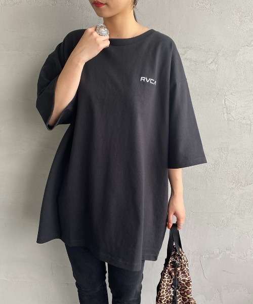 RVCA（ルーカ）の「[RVCA/ルーカ] BANDANA バックプリントTシャツ（Tシャツ/カットソー・レディース・ホワイト/ブラック・M/L/XL）」の6枚目の写真
