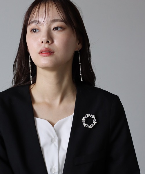 BLUEEAST（ブルーイースト）の「リーフ&パールサークルブローチ（ブローチ/コサージュ・レディース・ゴールド/シルバー・FREE）」の10枚目の写真