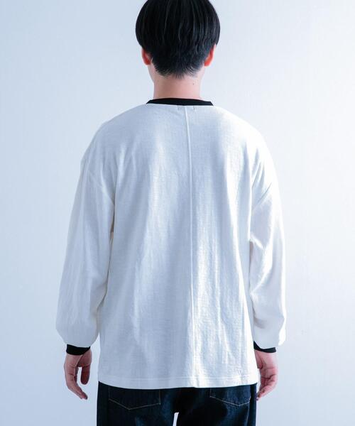 ITEMS URBANRESEARCH（アイテムズ アーバンリサーチ）の「スラブ接結ロゴプリント リンガーロングTシャツ（Tシャツ/カットソー・メンズ・ホワイト系その他/オレンジ系その他/ブラック系その他・MEDIUM/LARGE）」の22枚目の写真