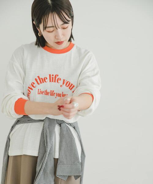 ITEMS URBANRESEARCH（アイテムズ アーバンリサーチ）の「スラブ接結ロゴプリント リンガーロングTシャツ（Tシャツ/カットソー・メンズ・ホワイト系その他/オレンジ系その他/ブラック系その他・MEDIUM/LARGE）」の21枚目の写真