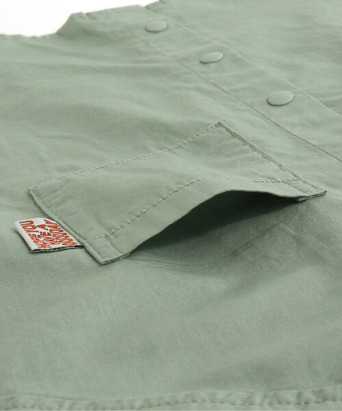 BREEZE（ブリーズ）の「スタンダード半袖シャツ（シャツ/ブラウス・キッズ・レインボー/ブルー/オフホワイト/カーキ・100/110/80/90/140/120/130）」の15枚目の写真