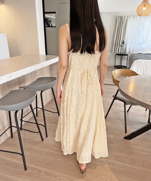 Jewelobe(ジュエローブ)の「刺繍シアーキャミワンピース(ワンピース・レディース・ブラック/アイボリー・FREE)」の18枚目の写真